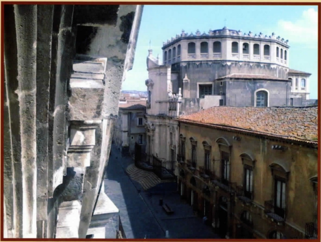 Catania Barocca – La via di San Benedetto (oggi via Crociferi)