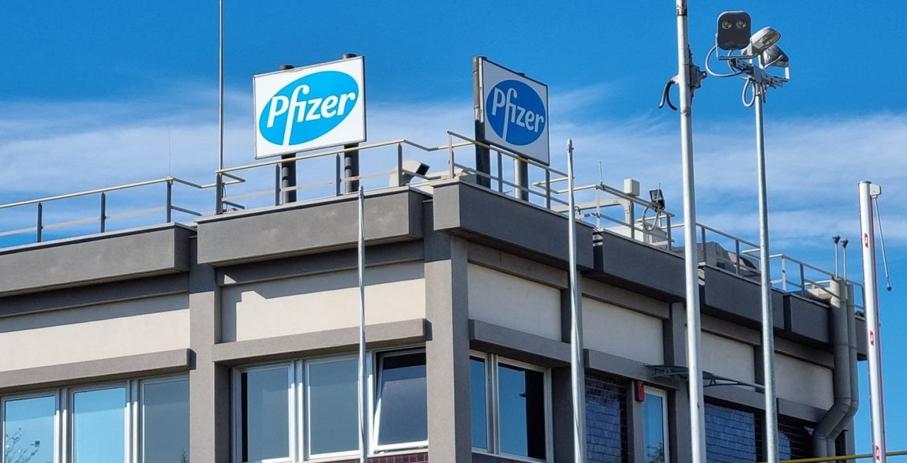 Pfizer chiude due siti negli Usa e annuncia tagli a livello globale, si teme per Catania