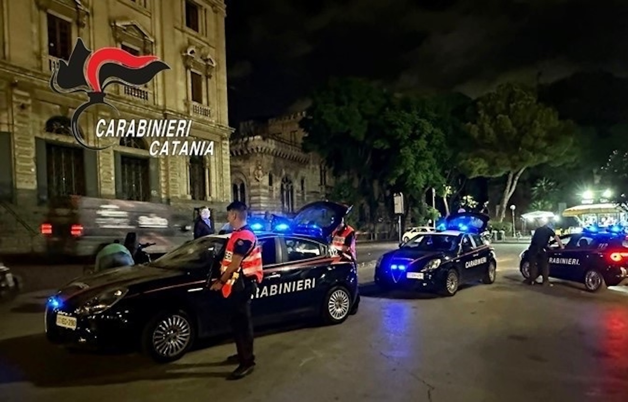 Controlli a Catania, guai per un parcheggiatore abusivo