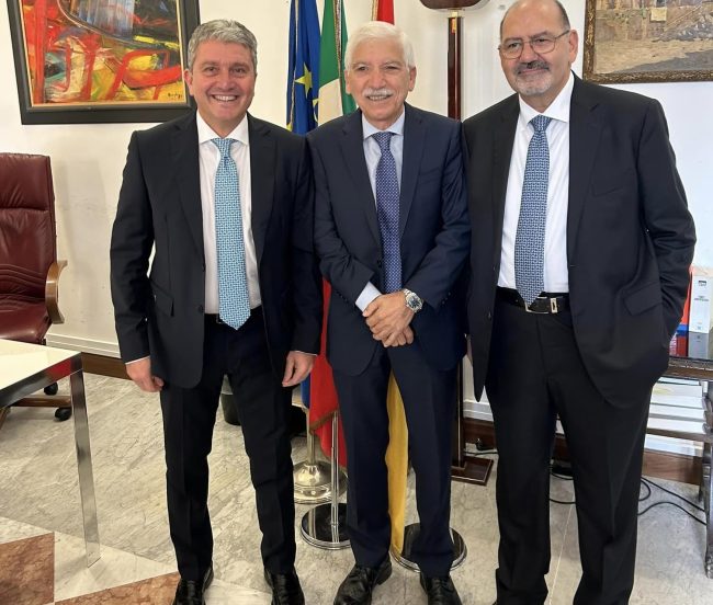 Alongi e Anello giurano come nuovi assessori della giunta Lagalla