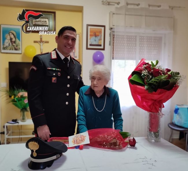 Grande festa nel Siracusano, la signora Sebastiana Ramondetta compie 100 anni