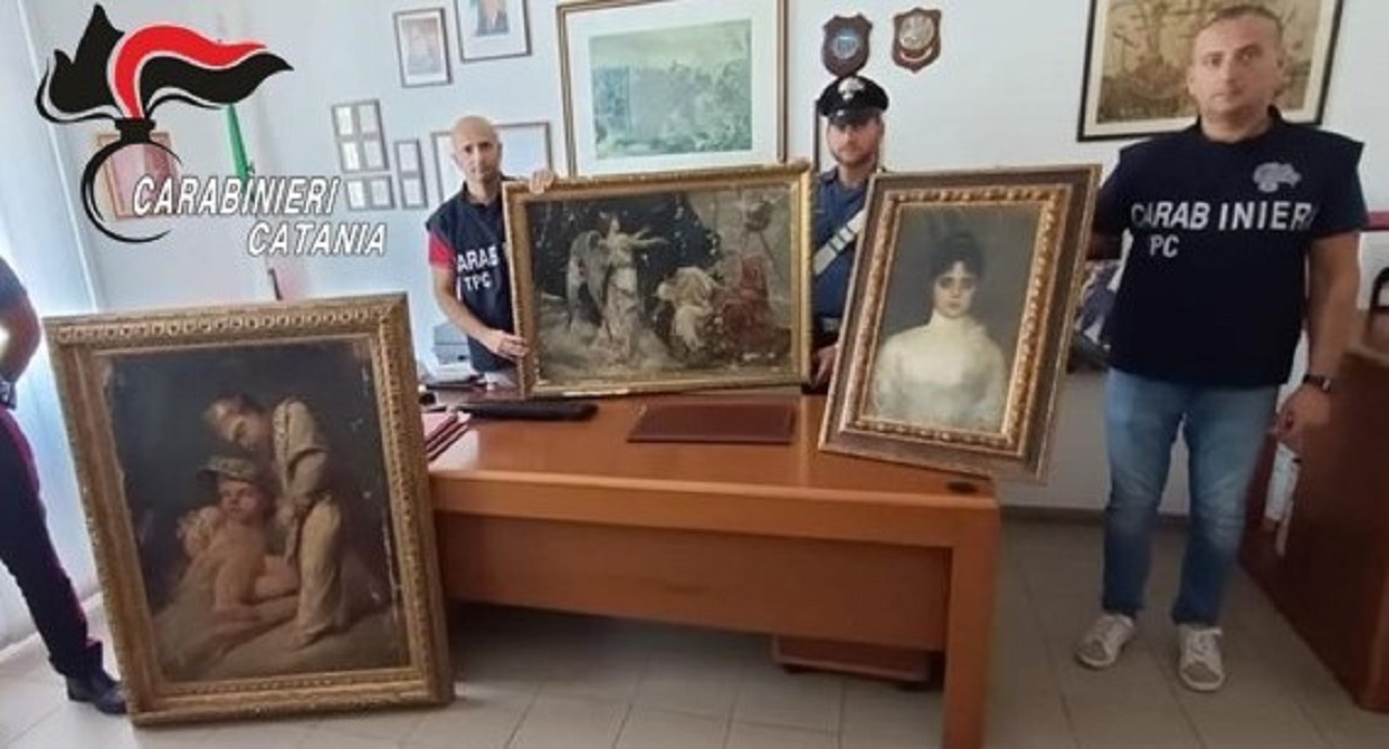 Nel garage di un castellese tre dipinti rubati dieci anni fa dal valore di centomila euro