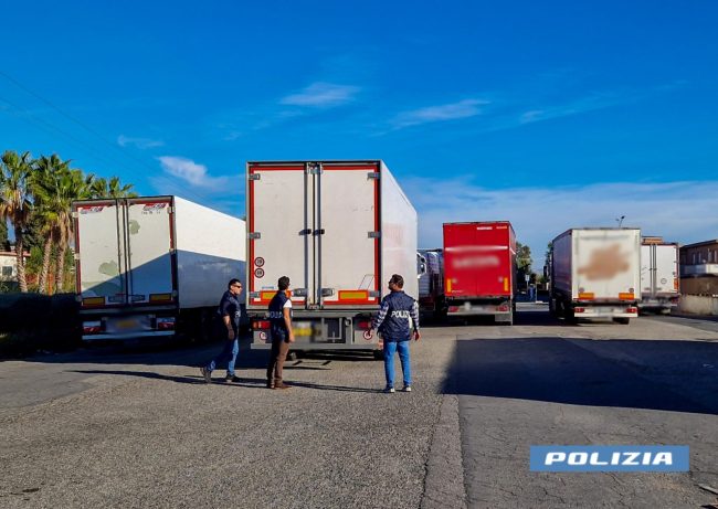 Furti alla Zona Industriale di Catania, 3 indagati