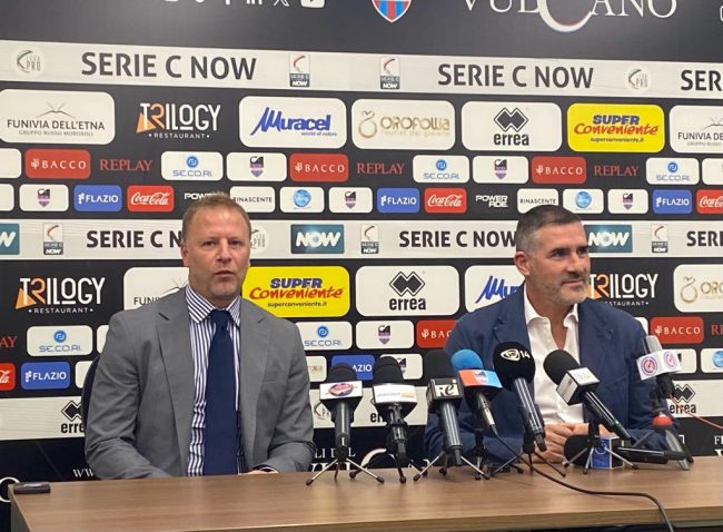 È il “Lucarelli day”, la conferenza del nuovo mister del Catania