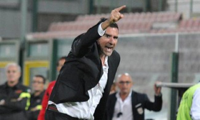 Finisce l’era Lucarelli a Catania: al suo posto Michele Zeoli