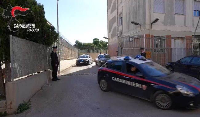 La droga si spostava sugli autobus, scoperto un sistema di spaccio nel Ragusano