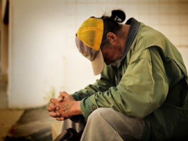 Giornata mondiale dei poveri, dati preoccupanti in Italia: il messaggio di Papa Francesco