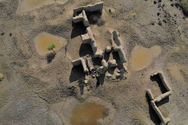 Passato e presente tra le mani degli archeologi: l’antica città sepolta di Tell Muhammad vede la luce