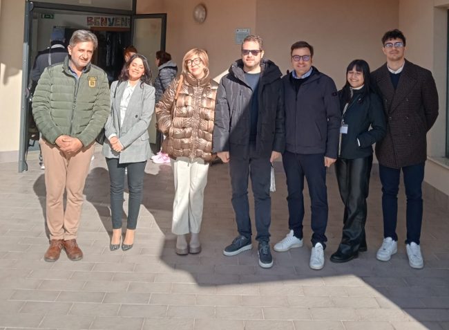 Festa dell’albero all’I.C. “Giuseppe Fava” di Mascalucia: “Piantare un albero per piantare una speranza”