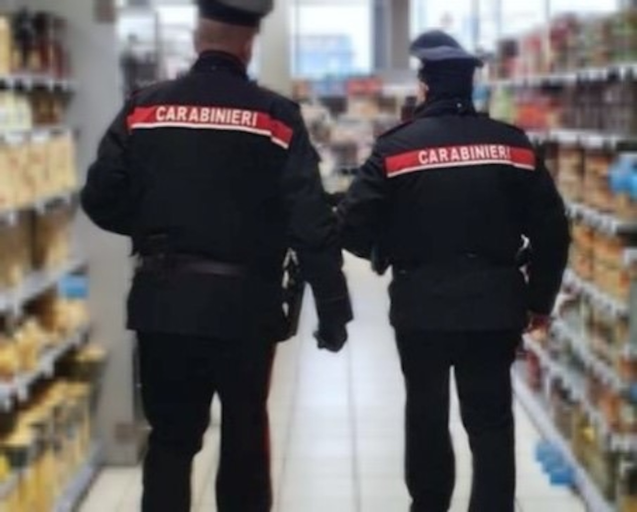 Arrestata titolare di un negozio beccata a rubare nei supermercati di Messina