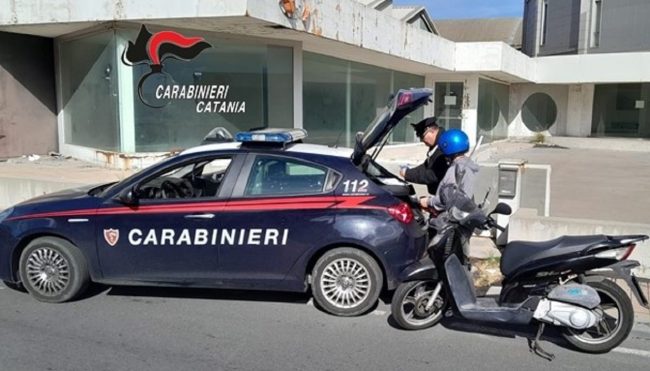 Misterbianco nel mirino, denunciati 2 minorenni e un 37enne