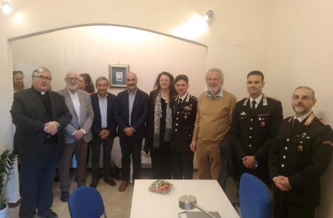 Lipari, inaugurata “Una stanza tutta per sé” per sostenere le vittime di violenza di genere