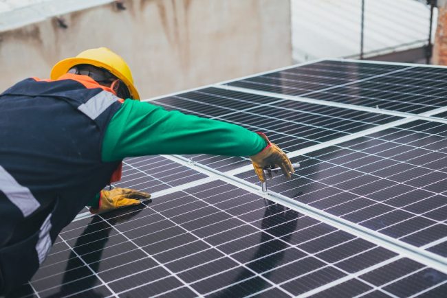 Sole e vento come nessuno in Italia, ma sulle rinnovabili la Sicilia è decima fra le regioni