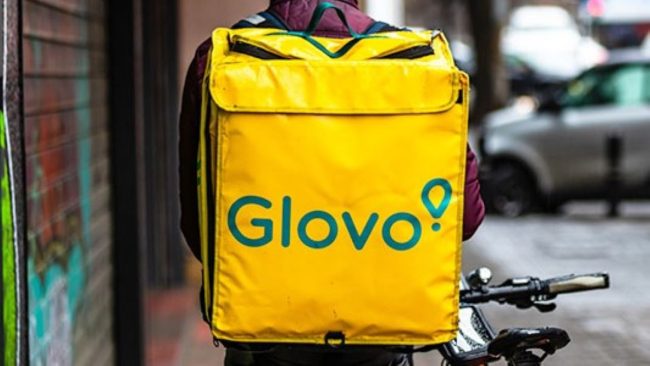 Rider aggredito in pieno centro da una gang