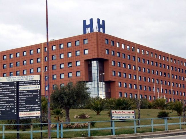 Pensionato muore all’ospedale dopo un intervento, sette indagati tra medici e infermieri