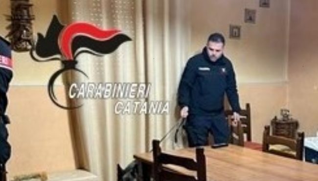 Spaccio di marijuana a Biancavilla: arrestato il figlio di un mafioso locale