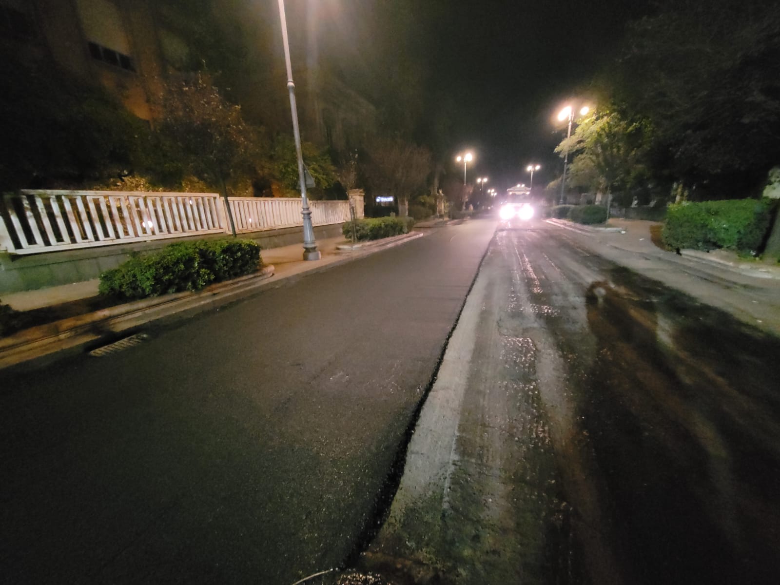 Pon Metro, completato il primo lotto di stesura notturna di asfalto drenante