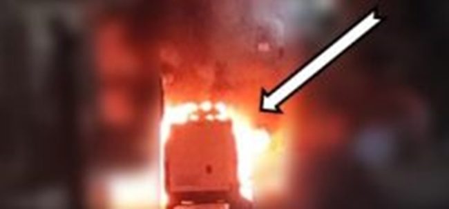 Furgoni divorati dalle fiamme: proseguono le indagini a Licata