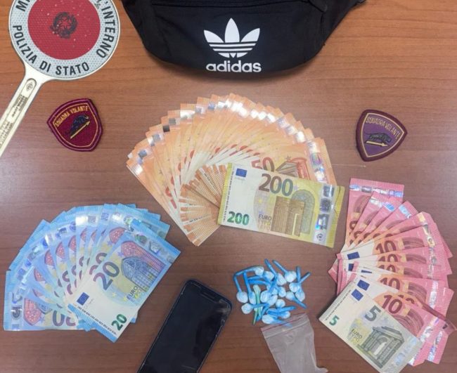 Spaccio di crack e cocaina, 2 arresti a Palermo