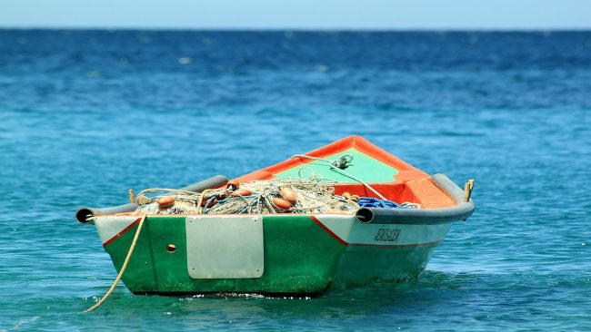 Agrigento, scomparso in mare un pescatore: familiari in allerta e ricerche no stop