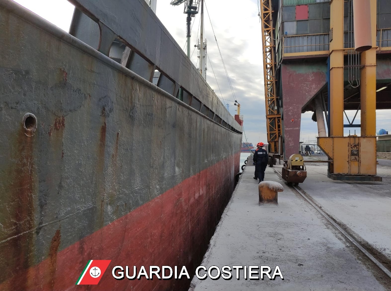 Fermo amministrativo per due navi straniere al Porto di Catania