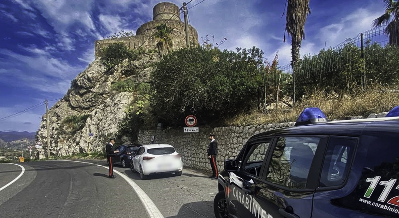 Controlli a Taormina: denunce, segnalazioni e sequestro di una discarica abusiva