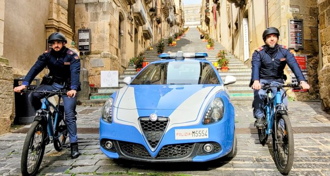 A Caltagirone servizi di controllo del territorio con le e-bike
