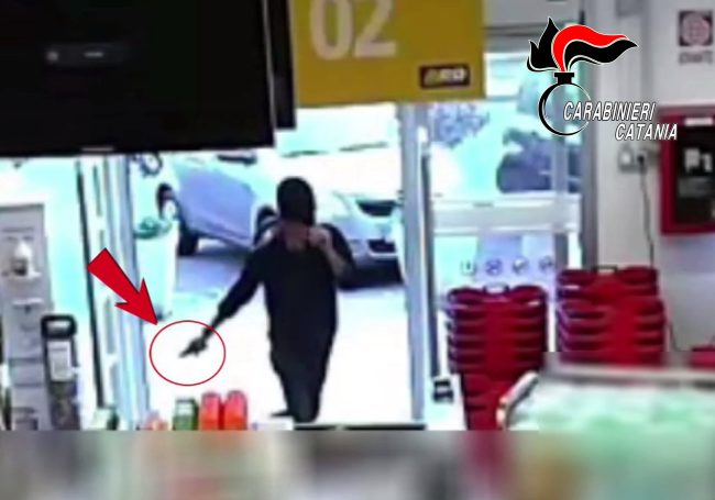 Rapina in un supermercato del Corso Italia, arrestato il paternese Giuseppe Ardizzone – VIDEO