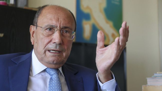 Sicilia, Renato Schifani commissario straordinario per nuovi impianti rifiuti