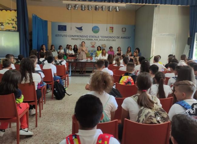 Open Day, sabato 13 gennaio l’I.C. “E. De Amicis” di Tremestieri Etneo apre le porte a studenti e famiglie