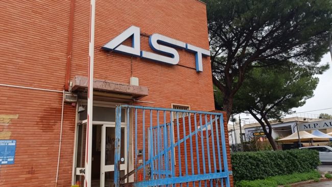 Disservizi Ast a Palermo, la denuncia dei sindacati