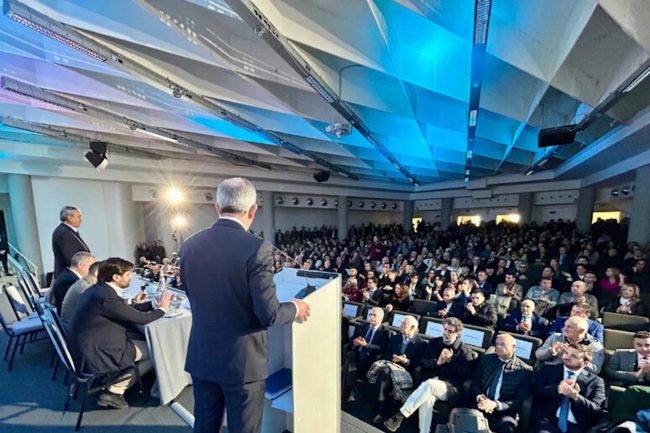 Forza Italia, applausi per i 30 anni del partito: gli eletti