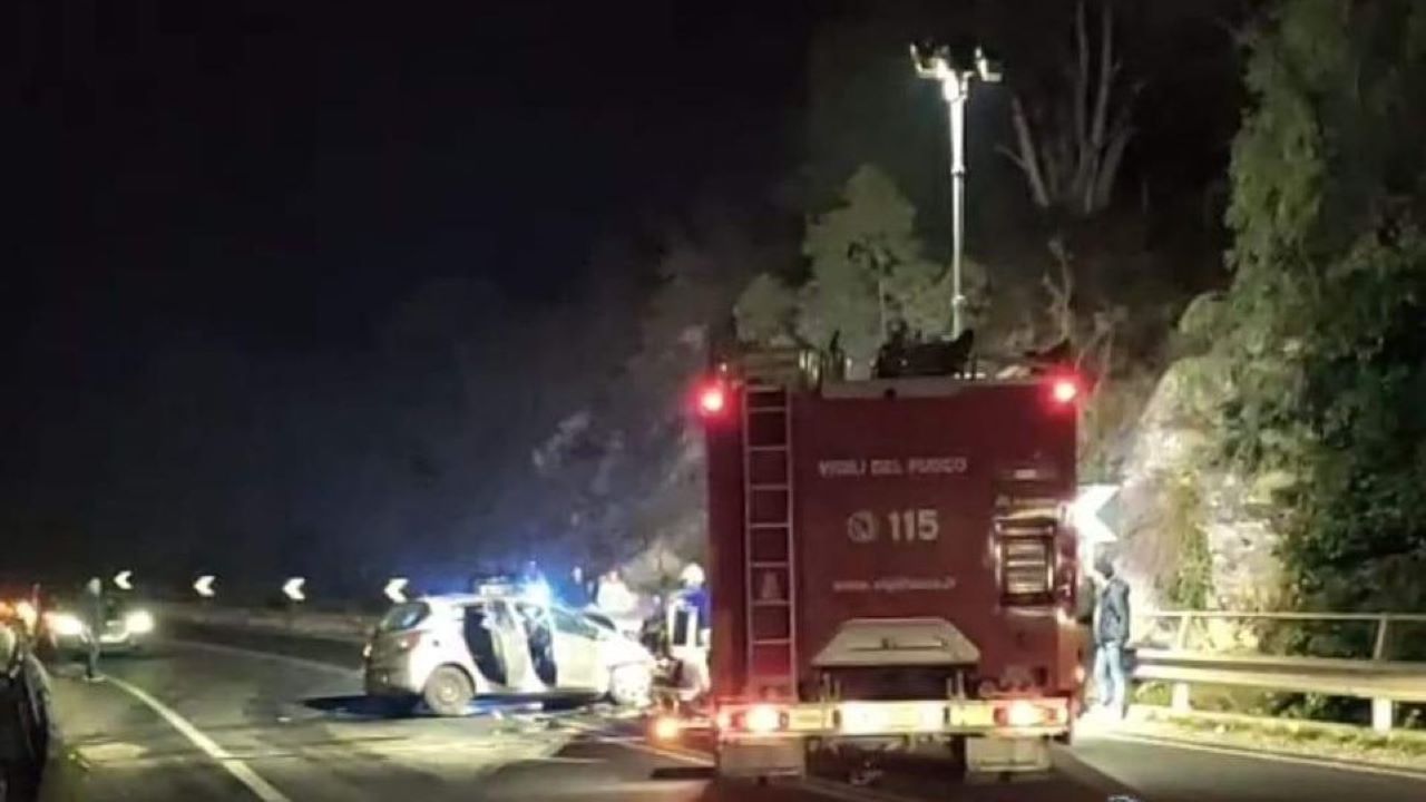 Tragico incidente nel Ragusano: un morto e sei feriti, quattro in gravi condizioni