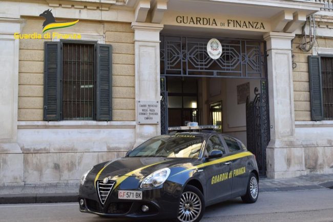 Bancarotta fraudolenta ed autoriciclaggio, sei indagati nel Siracusano