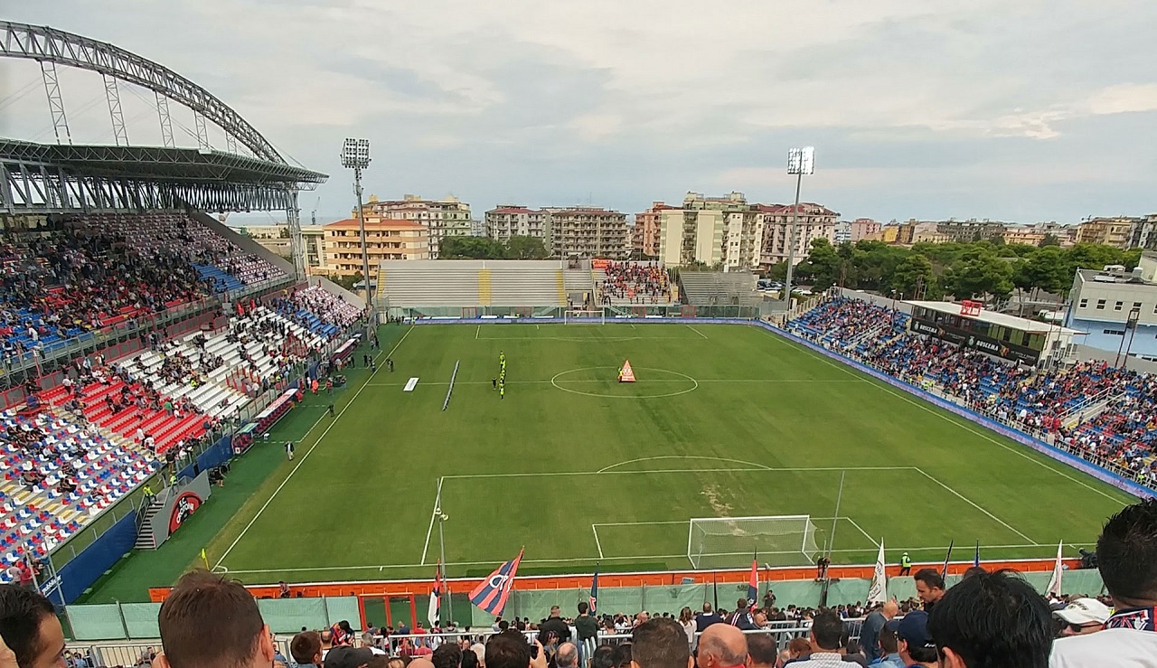 Niente supporters rossazzurri per Catania-Crotone, settore ospiti indisponibile