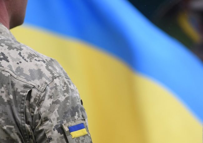 Steel Front della Fondazione Rinat Akhmetov avvia una partnership per fornire ai veterani di Mariupol feriti protesi all’avanguardia