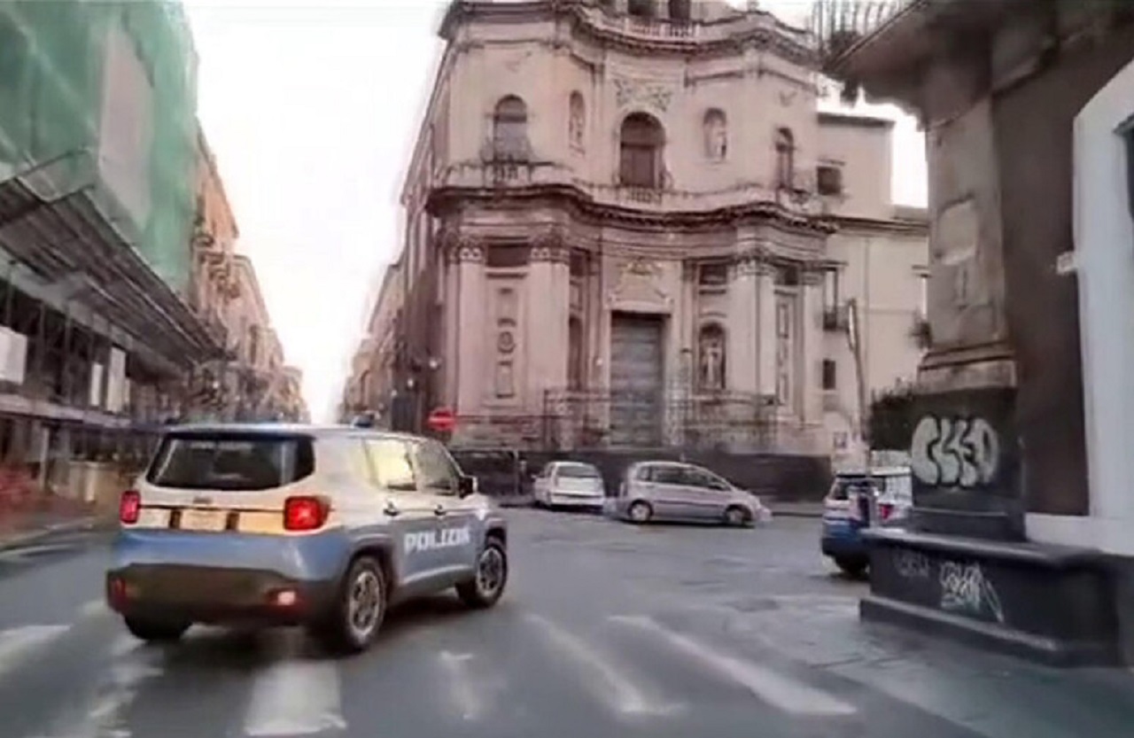 Palermo, sindaco e sconta sventano furto di una moto