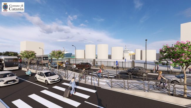 Catania, una pista ciclabile che porta alla Playa e nuova pavimentazione in piazza Duomo