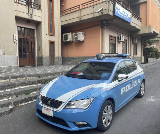 Nasconde nel garage Suv rubato, 50enne denunciato a Catania