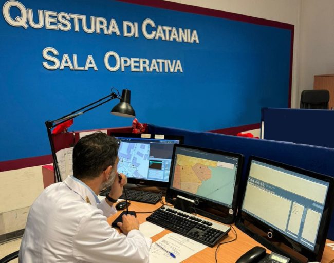 Aveva un mandato di arresto europeo, turista albanese fermato dalla Polizia di Stato