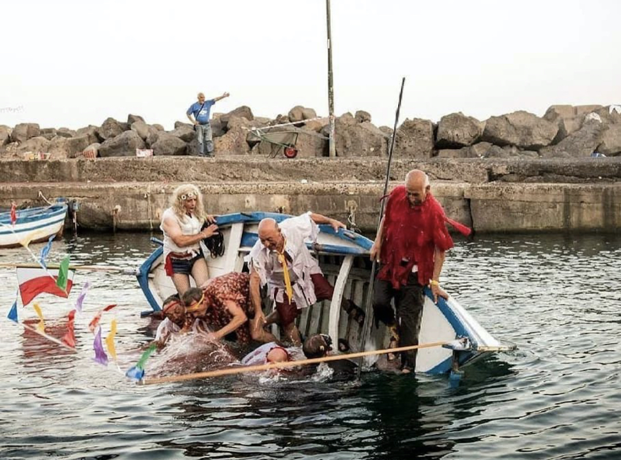 “Alle spalle la città”: mostra fotografica a Catania – L’intervista ad Andrea Matteo Petrelli