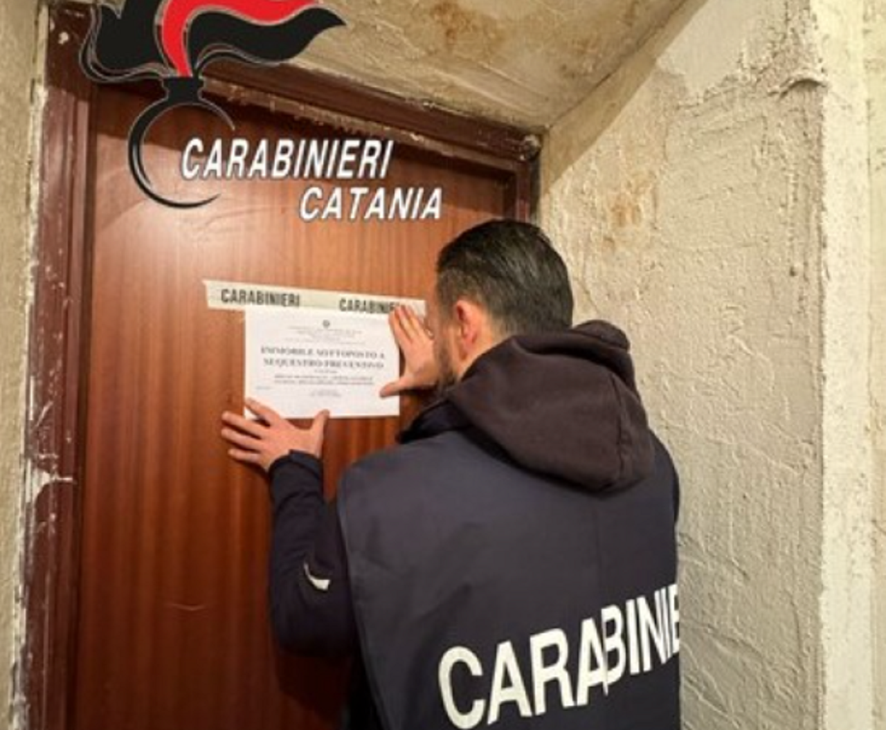 Catania, ancora droga nell’appartamento sequestrato: arrestati altri 2 pusher