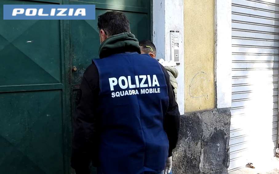 Rapina anziana, 33enne arrestato a Catania