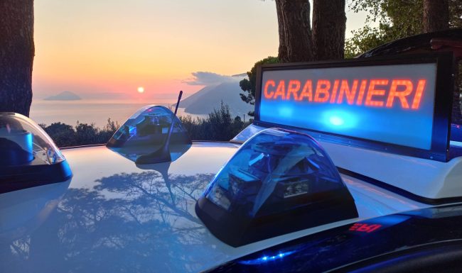 Servizi di controllo del territorio nelle Isole Eolie: controllate più di 190 persone e 80 veicoli