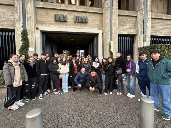 Laboratorio di educazione finanziaria alla Banca d’Italia per gli studenti del Boggio Lera di Catania