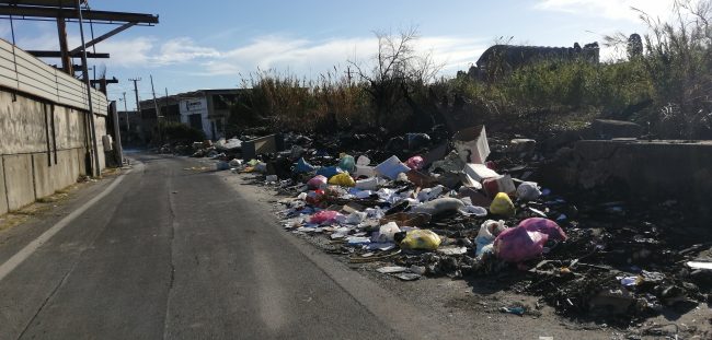 Discariche abusive in via Fondo Romeo, il consigliere comunale Cardello: “Urge intervento”
