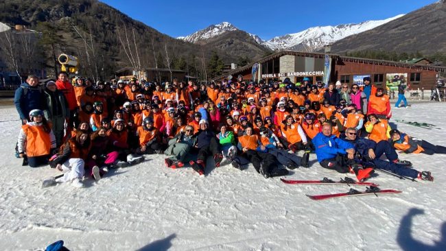 I ragazzi dell’Istituto Cavour di Catania a Bardonecchia per il “Progetto Neve 2024”