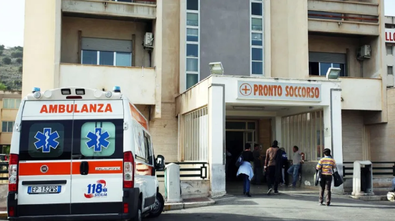 Medico aggredito con tirapugni al Cervello di Palermo, 23enne indagato per tentato omicidio