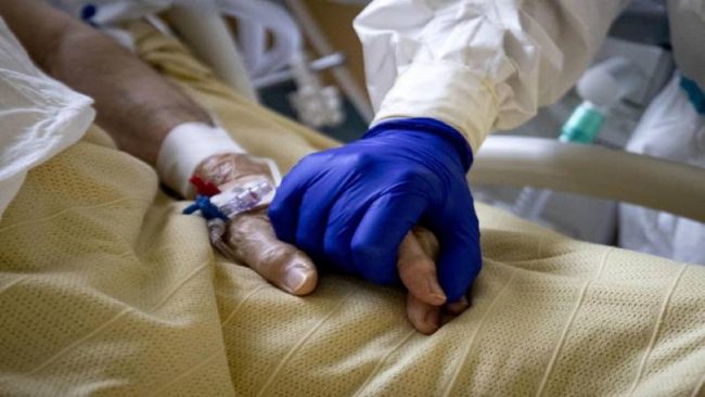 Covid, due indagati per sei decessi nel Siracusano