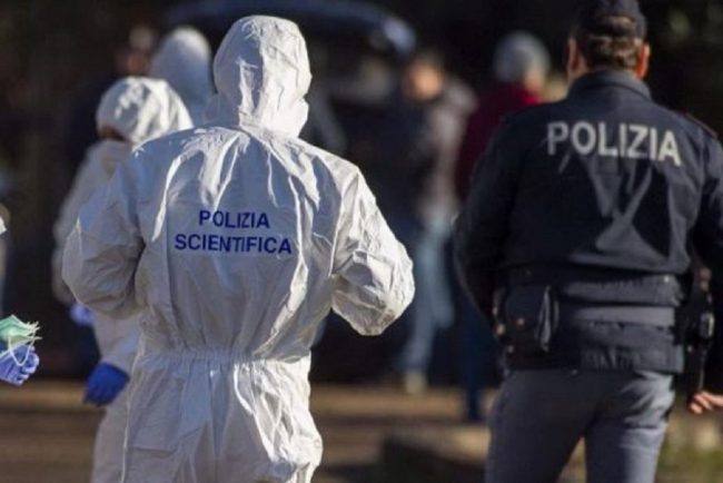 Madre e figlia trovate morte in casa: giallo a Messina